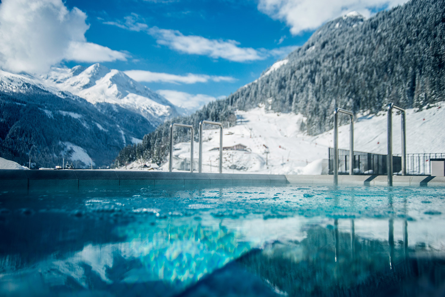 felsentherme-winter.jpg