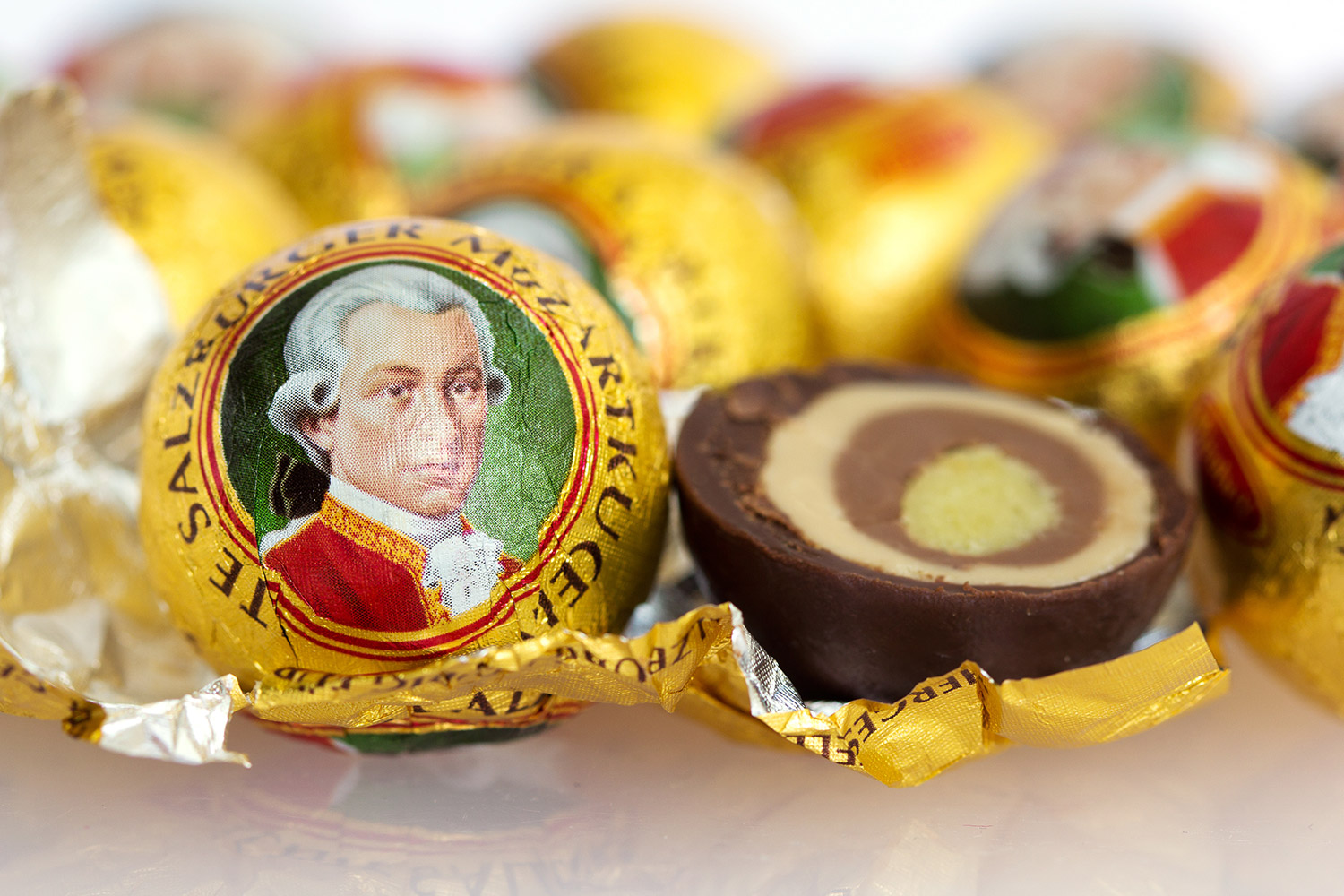 mozartkugel.jpg